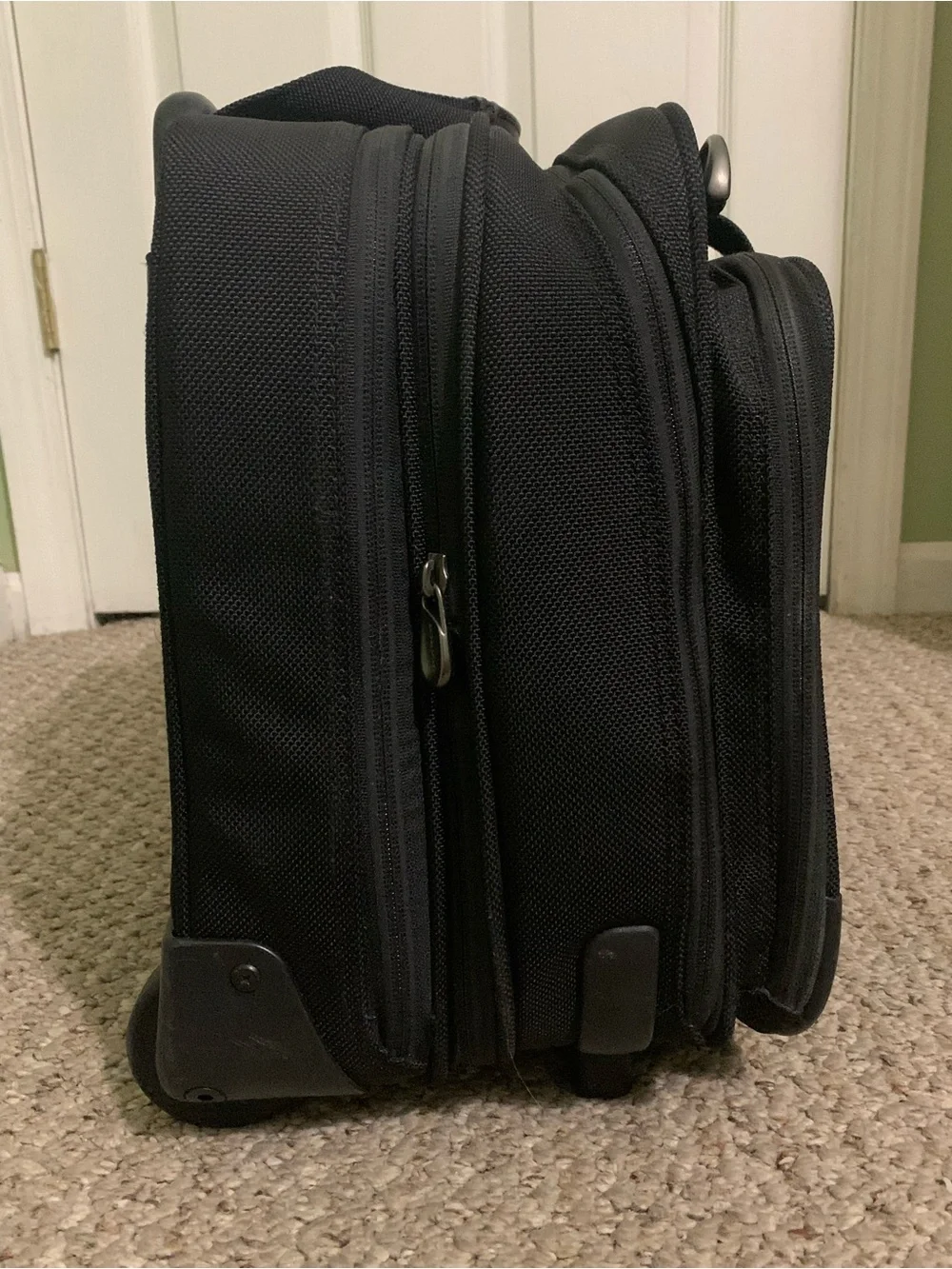 Briggs & Riley Black 2 Wheel Rolling Cabin Bag BR212x-4 Carry On Size  Luggage